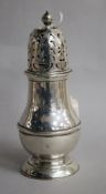 A late Victorian silver sugar caster, London, 1895, 18cm, 6.5 oz.