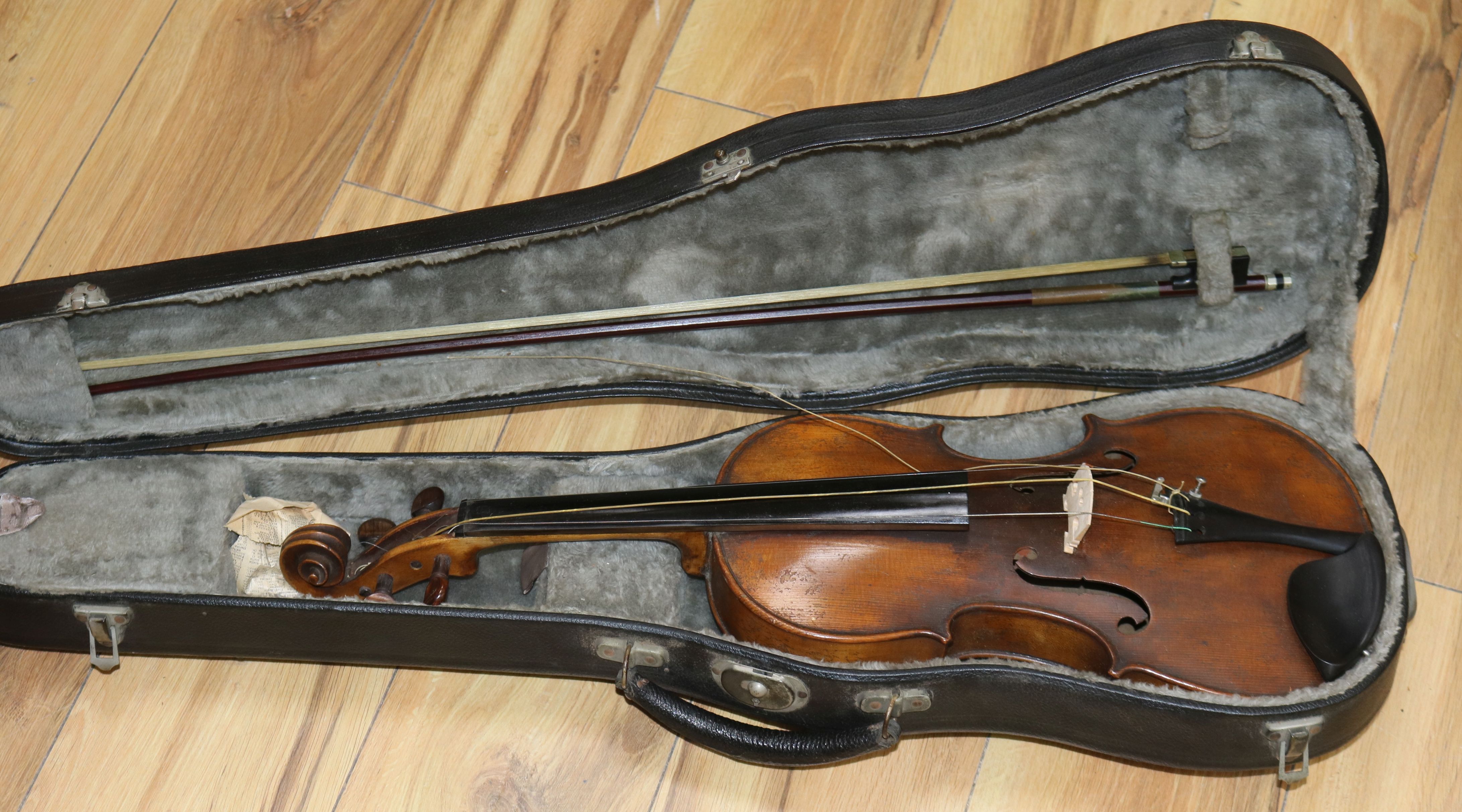 A Consen Voyages violin, cased with bow