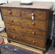 A Georgian mahogany chest of drawers W.105cm