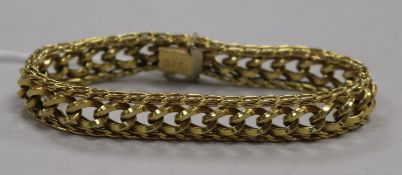 An Italian Uno-A-Erre 18ct gold fancy curblink bracelet, 19.3cm,