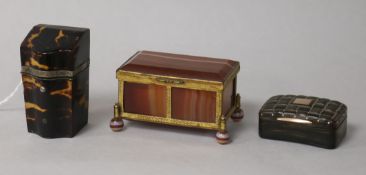 A gold mounted tortoiseshell box and an agate box
