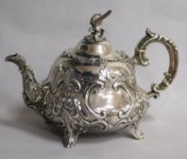 A Victorian silver teapot with bird finial, London, 1858, gross 24.5 oz.
