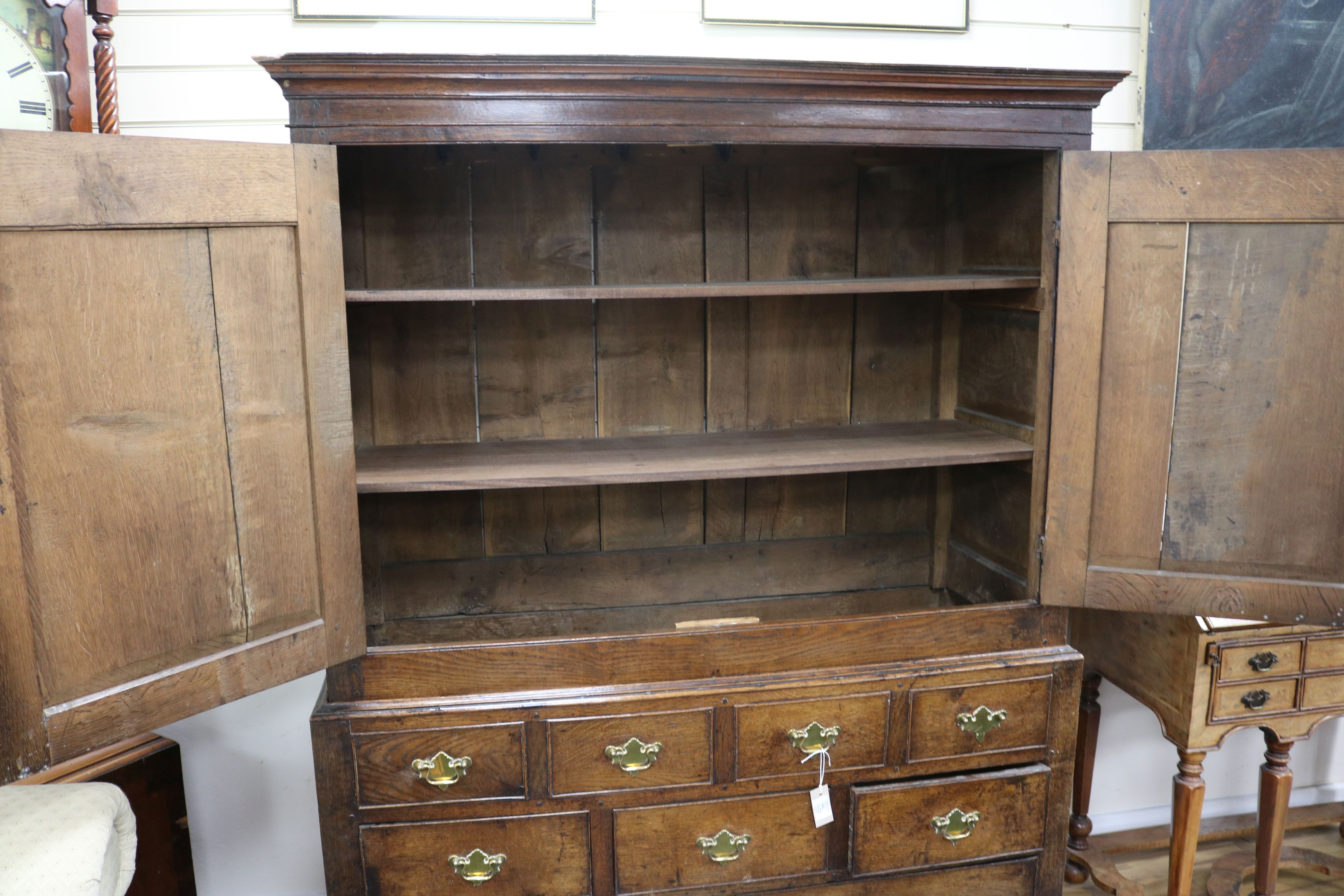 A George II oak press cupboard W.135cm - Image 2 of 4