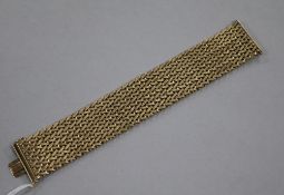 A 1970's 9ct gold interwoven bracelet, 17.5cm.