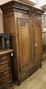 A Normandie armoire W.160cm approx.