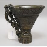 A Chinese bronze libation cup