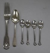 Six assorted items of silver cutlery.