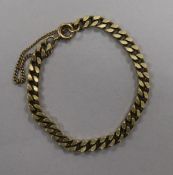 A 9ct gold curb link bracelet.