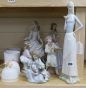 Lladro collector's items: 5 Lladro figures and one other