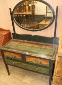 A Victorian mahogany circular topped breakfast table W.128cm