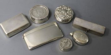 An Edwardian silver card case, a George III silver snuff box (a.f) and five other modern boxes