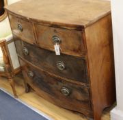 A Regency bowfront chest of drawers W.89cm