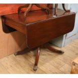 A Regency mahogany Pembroke breakfast table W.97cm