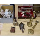 A canteen of cutlery and mixed collectables