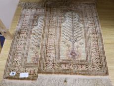 Two Turkish part silk prayer mats 42 x 60cm