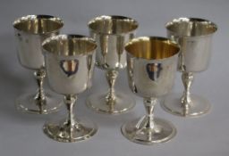 A set of five modern planished silver goblets, Tessiers Ltd, London, 1971, 11cm, 23.5 oz.