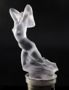 Vitesse/Speed Goddess. A glass mascot by René Lalique, introduced on 17/9/1929, No.1160 in rare