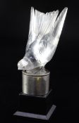 Hirondelle/Swallow. A glass mascot by René Lalique, introduced on 10/2/1928, No.1143 in clear and