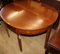 A 'D' end dining table (no leaf) W.121cm