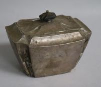 An Edwardian silver tea caddy by William Hutton & Sons, London, 1904, width 12cm.