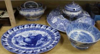 A collection of blue and white tableware, including a Copeland late Spode Willow pattern hors d'