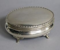 An Edwardian oval silver trinket box by Alexander Clark Manufacturing Co, Birmingham, 1907, width