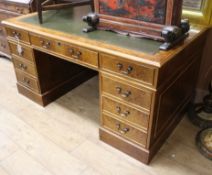 A pedestal desk W.152cm