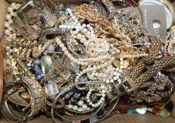 A box of assorted costume jewellery