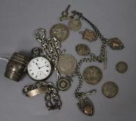 A group of mixed silver including an Edwardian novelty barrel pepperette etc,