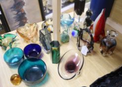 A collection of glass and Murano, etc.