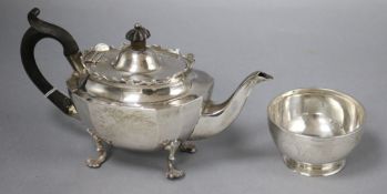 An Edwardian silver teapot, Chester, 1901 and a silver sugar bowl Sheffield, 1895, gross 17 oz.