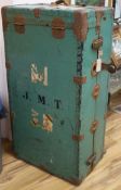 A steamer trunk W.54cm