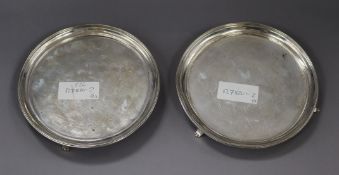 A pair of George III silver waiters (af), London, 1782, 17.8cm, 15 oz.