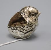 An Edwardian novelty silver "hatching chick" pin cushion, Sampson Mordan & Co, Chester, 1907