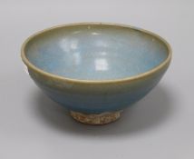 A Chinese Jun-style bowl diameter 18cm