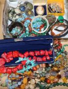 A quantity of mixed costume jewellery including hardstone necklace etc.