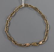A 9ct yellow gold oval-link bracelet with trigger clasp, approx. 23cm, 10.8 grams.
