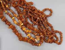 Assorted raw amber necklaces etc. gross weight 358 grams.