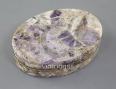 A late 18th/early 19th century amethyst quartz snuff box with three-colour gold overlaid