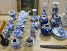 A quantity of 19th and 20th century Blue and white Chinese ceramics tallest 24.5cm