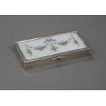 An Edwardian silver and enamel triple compartment stamp box, import marks for London, 1907, 8cm.