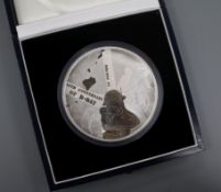 A Royal Mint 60th Anniversary D-Day Landings silver kilo proof like coin 2004, no. 79/600 cased with