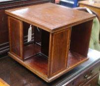 An Edwardian table top revolving bookcase W.35.5cm