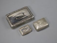 Two early 19th century silver vinaigrettes including T&Co, Birmingham, 1806 and a GIV silver snuff