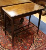 An Edwardian mahogany card table W.76cm