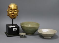 Five pieces of Chinese ceramics and a gilded head tallest 26.5cm