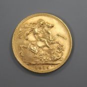 A George V 1915 gold full sovereign, London mint, GVF.