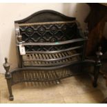 A George III style iron fire grate W.72cm