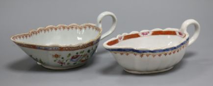 Two 18th century Chinese famille rose sauceboats longest approx. 20cm