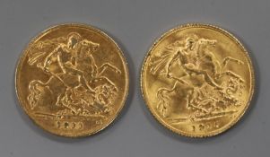 Two George V gold half sovereigns 1911, F and 1915, GVF.
